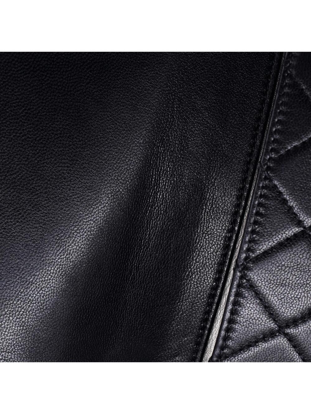 Chanel Chic Pearls Flap Bag Quilted #281994C31B - Picture 7 of 8